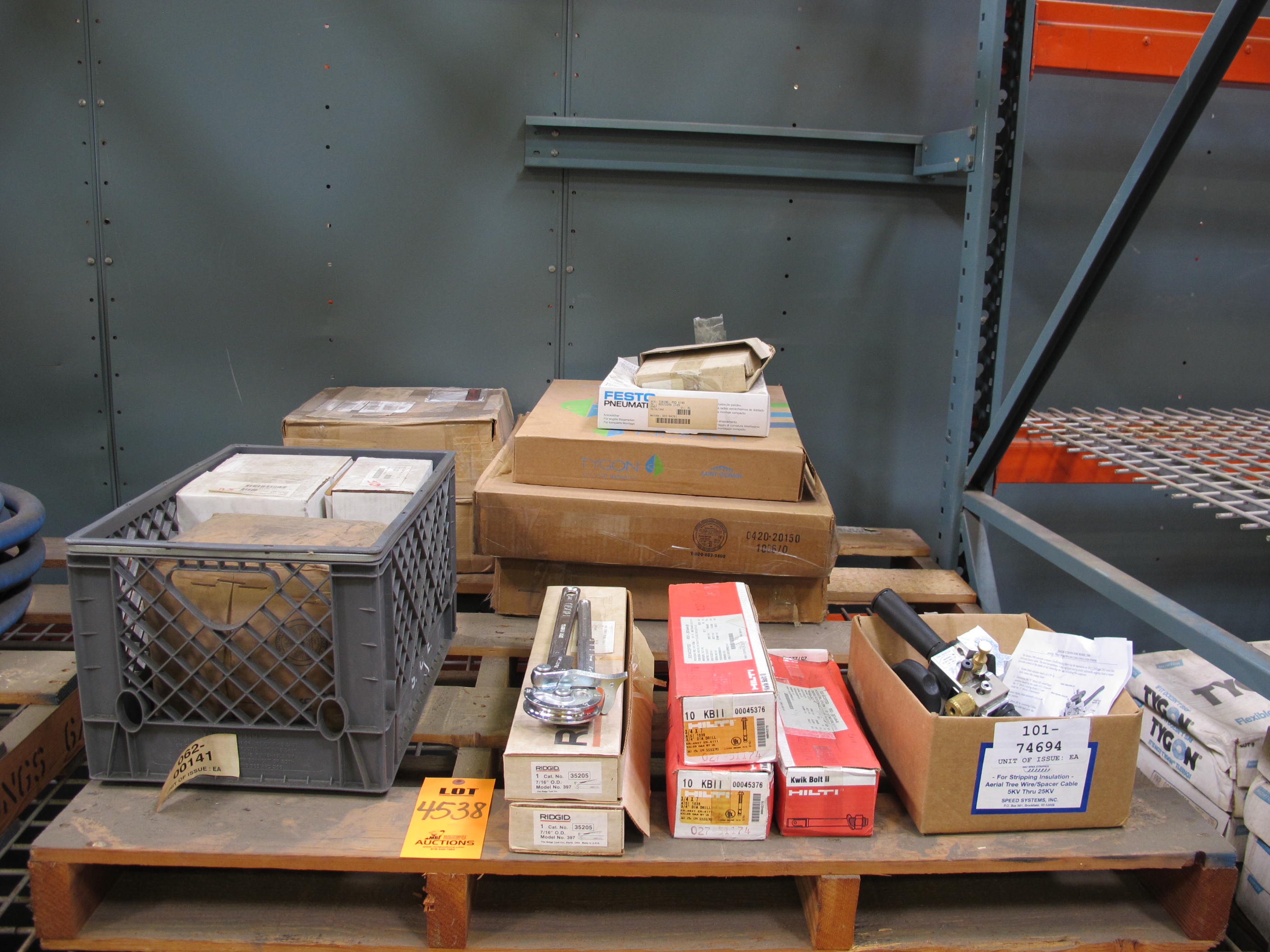 LOT TO INCLUDE: (2) RIDGID TUBING BENDERS, MODE# 397, (3) HILTI ANCHOR BOLTS, 3/4" DIA 7"LEN, (1) TOOL,INSULATION STRIPPER,AERIAL TREE WIRE/SPACER CABLE AND MID-SPAN TYPE KIND,5, 15, 25, 35 KV TREE WIRE AND SPACER CABLE SIZE INSULATION STRIPPER - AERIAL TREE WIRE/SPACER CABLE END AND MID-SPAN STRIPPER ON 5 KV, 15KV, 25KV, 35 KV TREE WIRE AND SPACER CABLE, MISC, TUBING AND COUPLINGS. LOADING & HANDLING FEE $15-4538